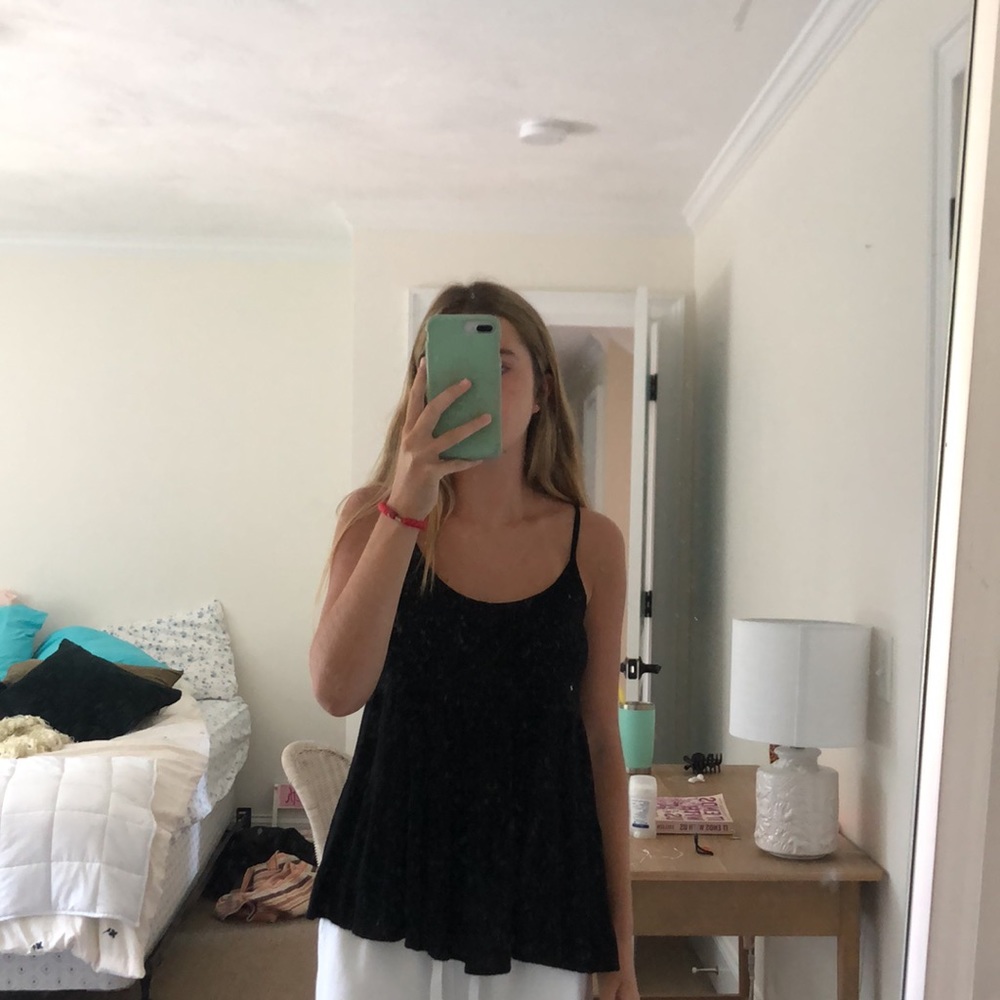 Black flowy tank top